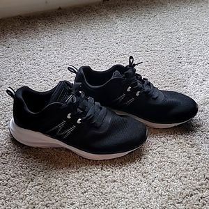 Memory Foam Tennis Shoes